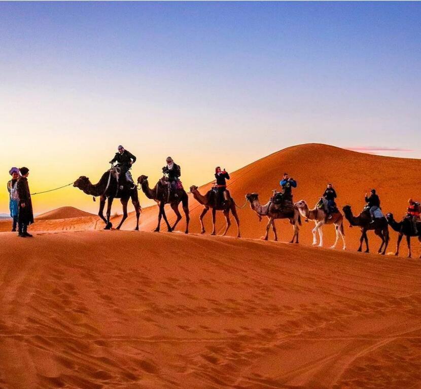 Merzouga Sahara Luxury Camp Екстер'єр фото